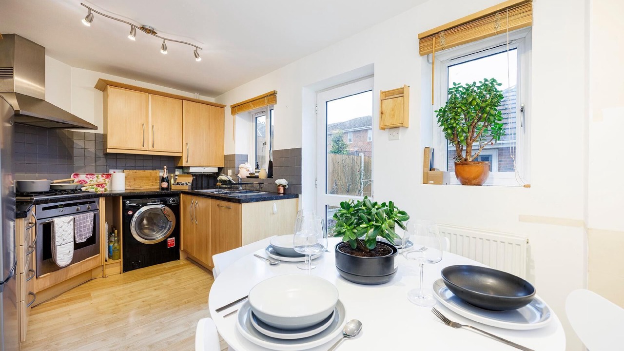 Photo of Kitchen in Newham