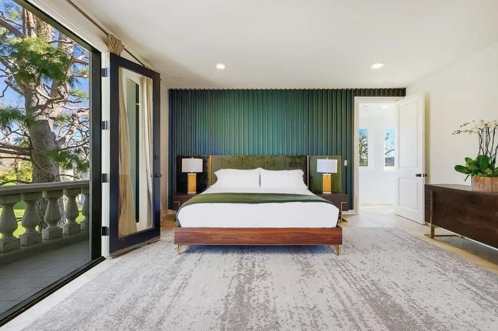 Photo of Bedroom in Malibu