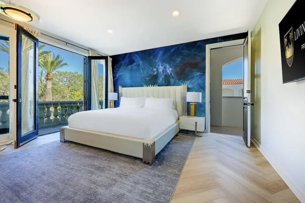 Photo of Bedroom in Malibu