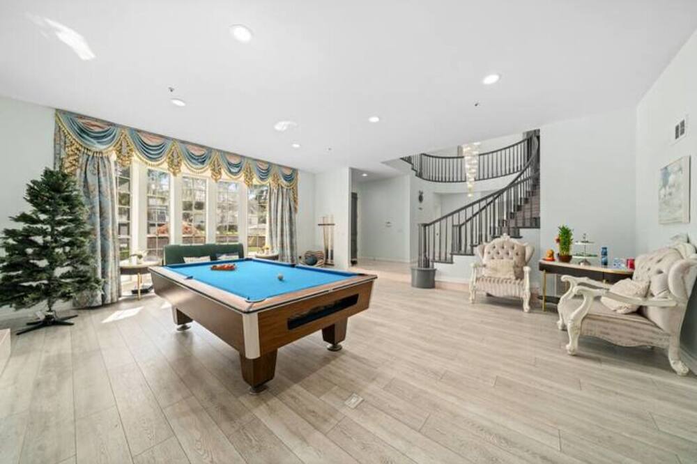 Photo of Bedroom in Monterey Park