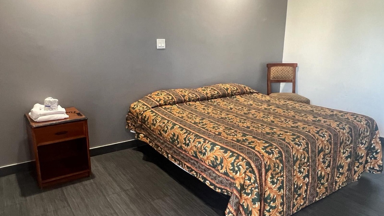 Photo of Bedroom in Pomona