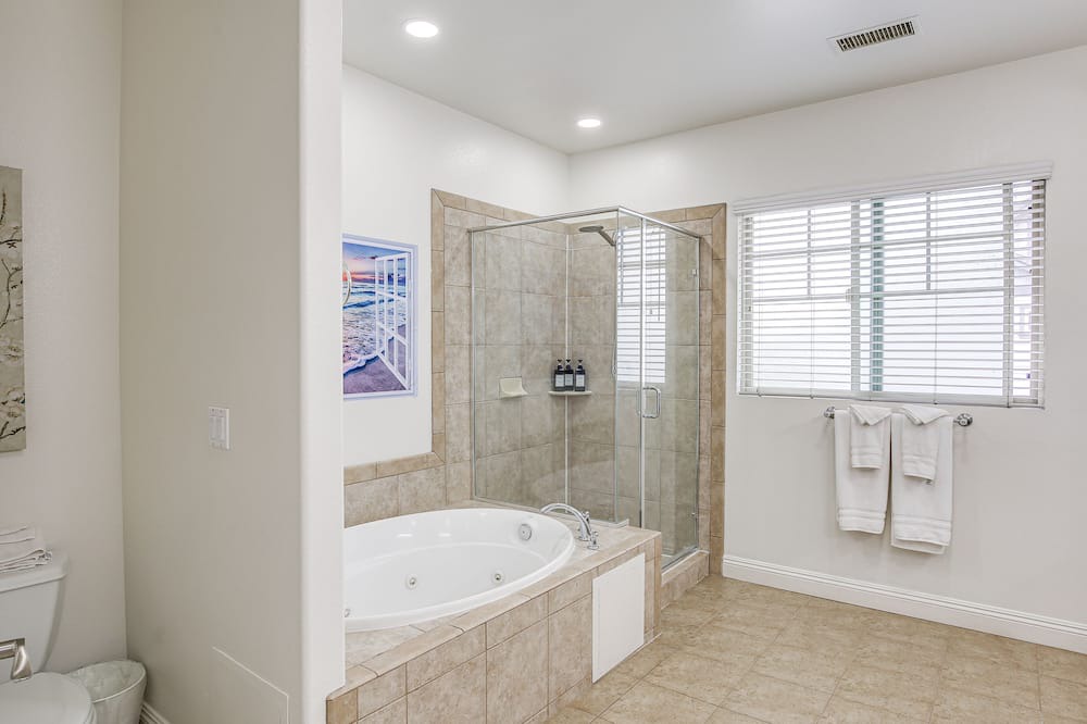 Photo of Bathroom in Anaheim Colony Historic District