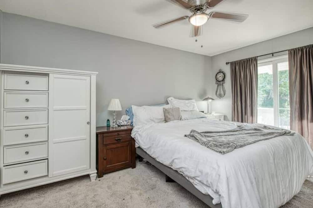 Photo of Bedroom in Mission Viejo