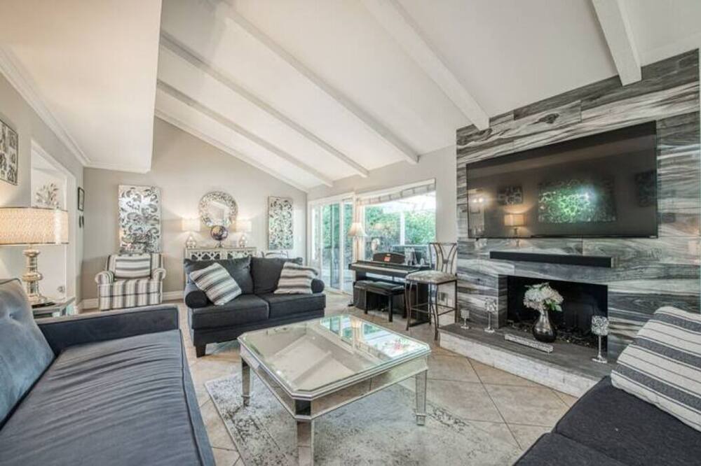 Photo of Livingroom in Mission Viejo