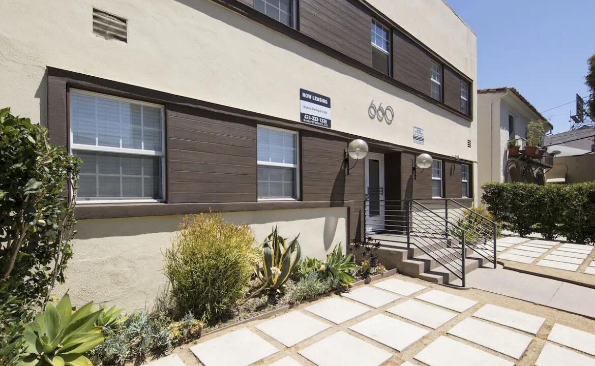 Photo of Outdoor in La Brea