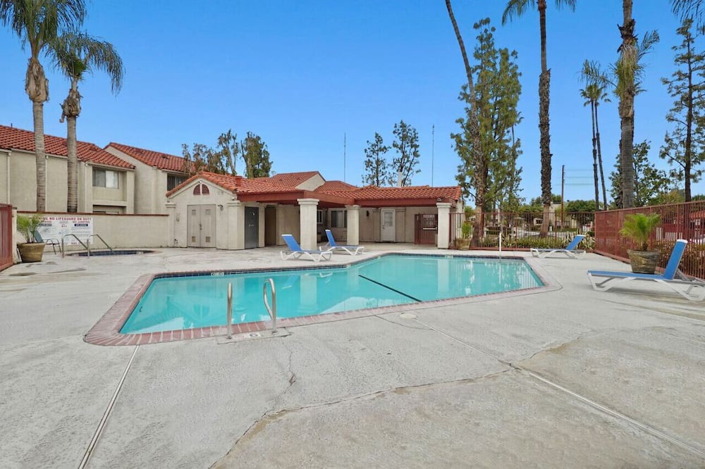 Photo of Outdoor in Colton