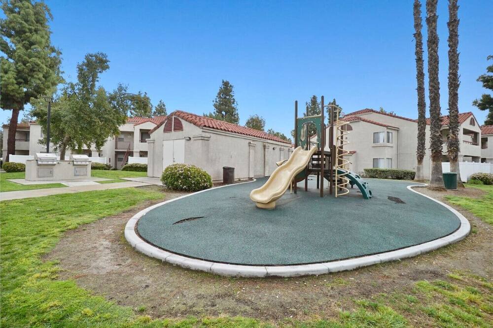 Photo of Outdoor in Colton