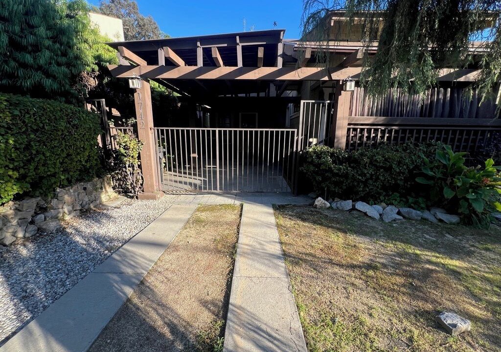 Photo of Outdoor in Elysian Heights