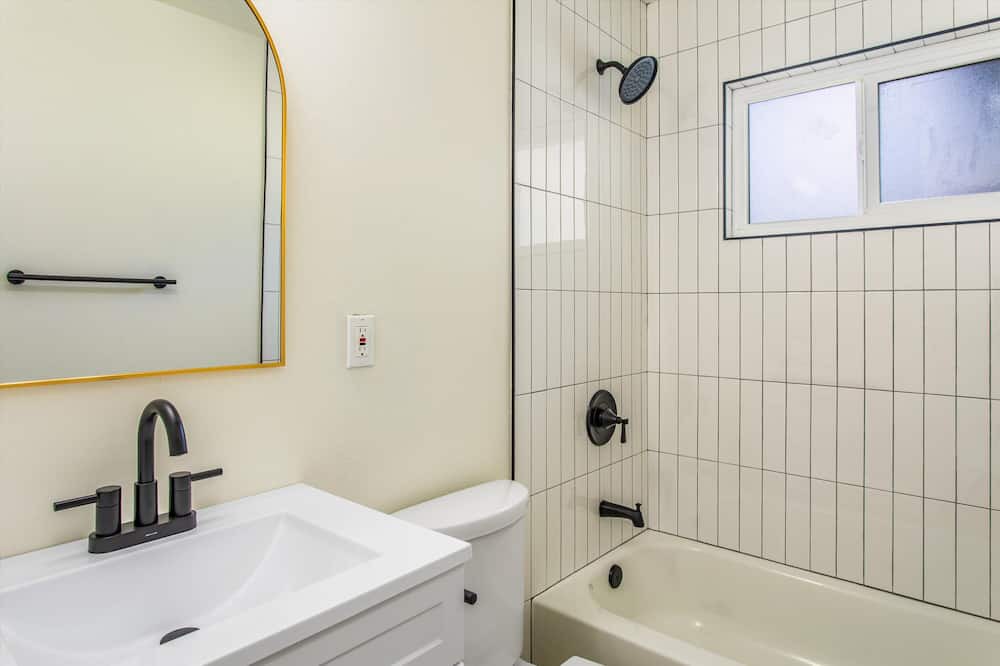 Photo of Bathroom in Redlands