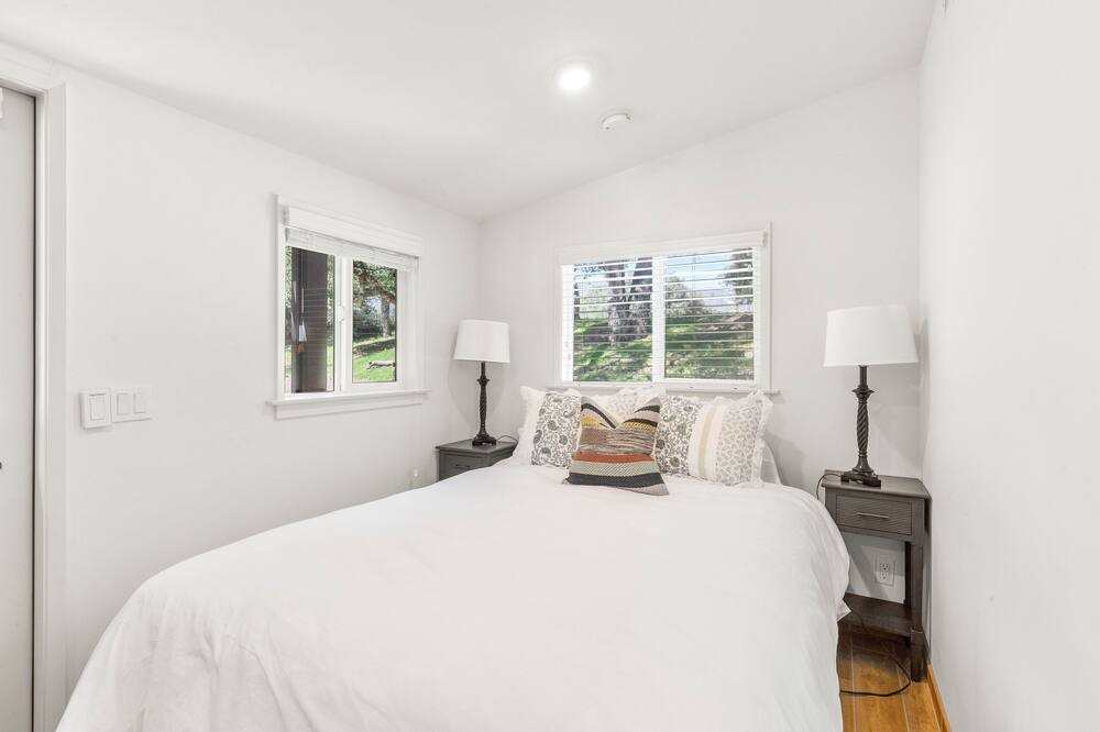 Photo of Bedroom in Fallbrook