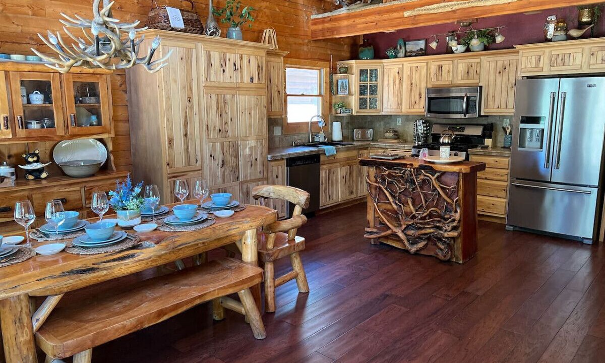 Photo of Kitchen in California Hot Springs