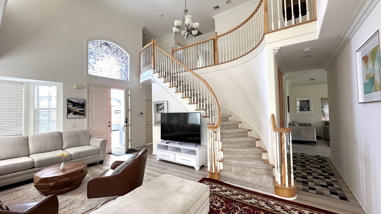 Photo of Livingroom in San Gabriel