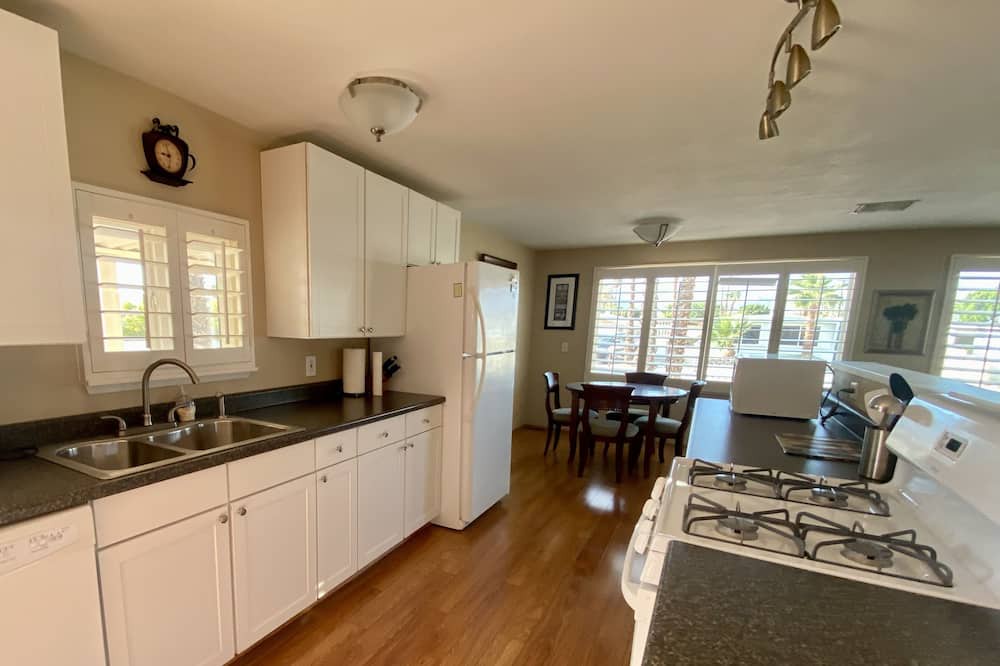 Photo of Kitchen in Thousand Palms