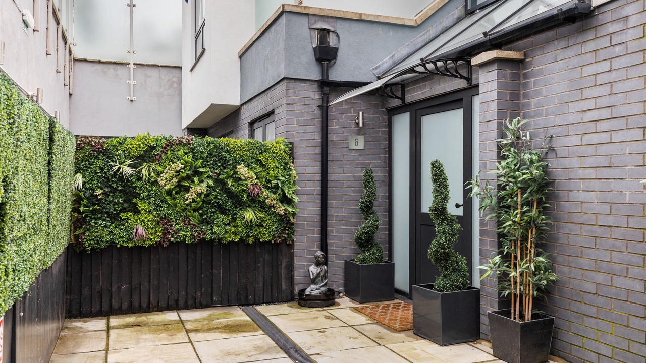 Photo of Outdoor in Haverstock