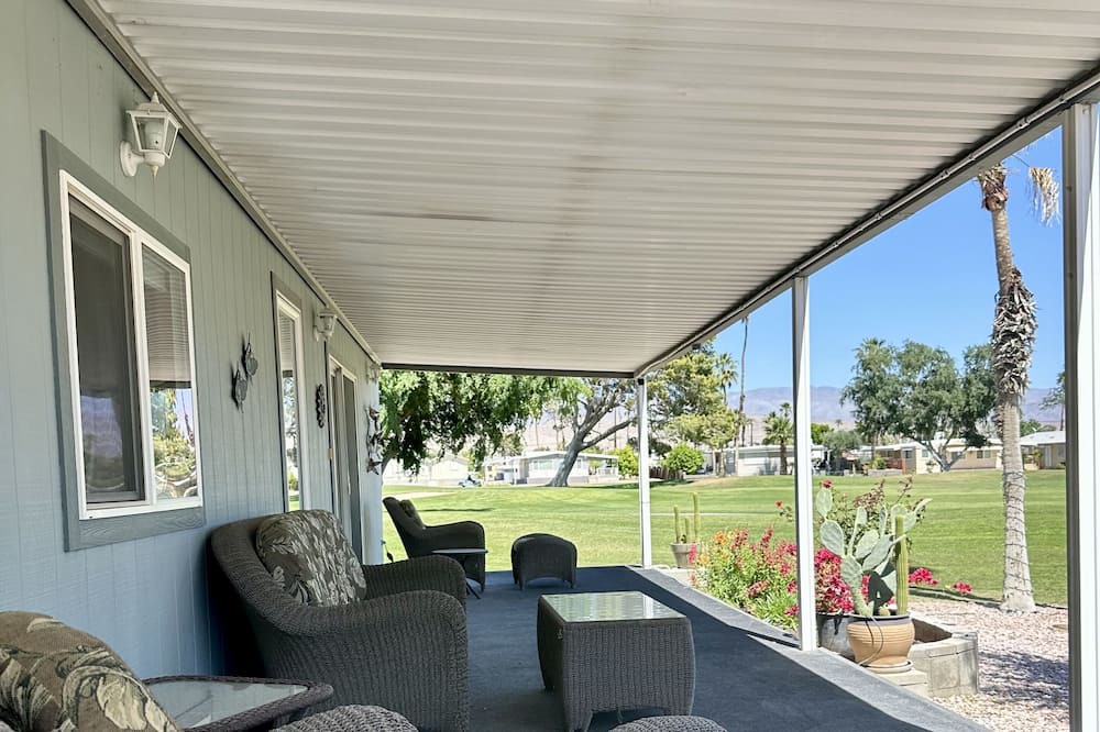 Photo of Patio Balcony in Thousand Palms