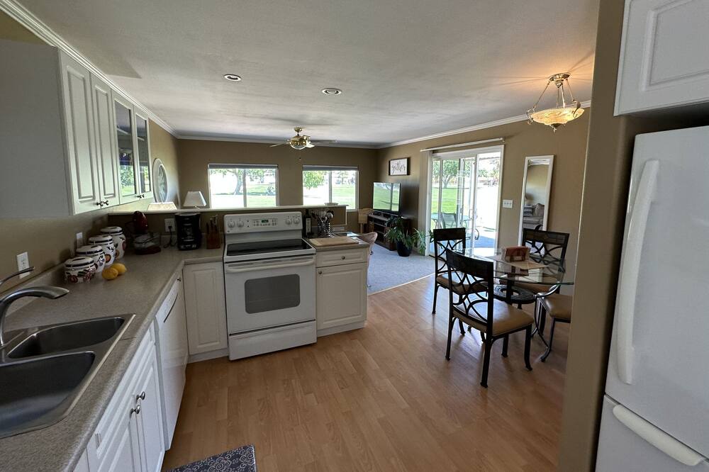 Photo of Kitchen in Thousand Palms