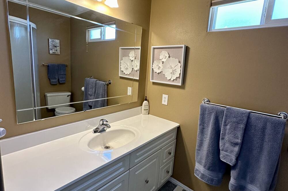 Photo of Bathroom in Thousand Palms