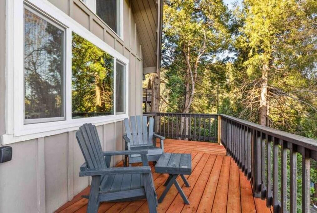 Photo of Outdoor in Crestline
