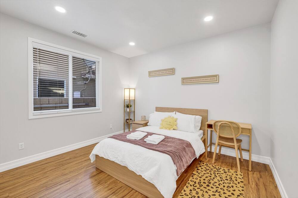 Photo of Bedroom in Eastvale