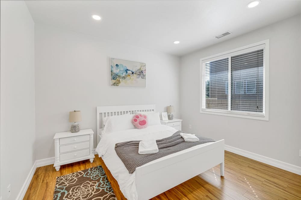 Photo of Bedroom in Eastvale
