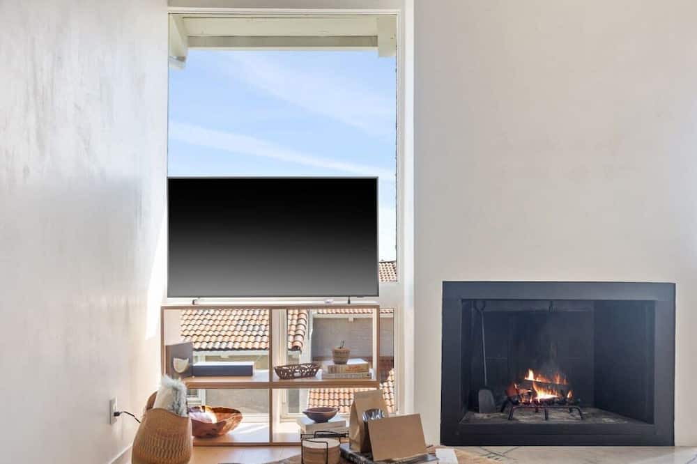 Photo of Others in Central Malibu