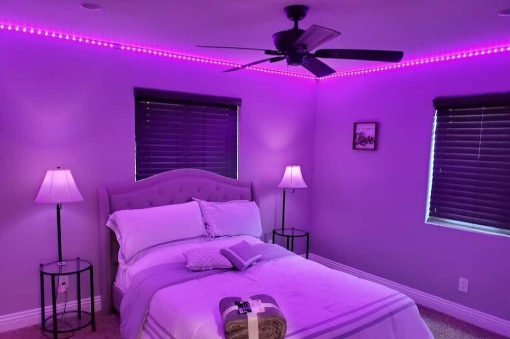 Photo of Bedroom in Lake Wohlford