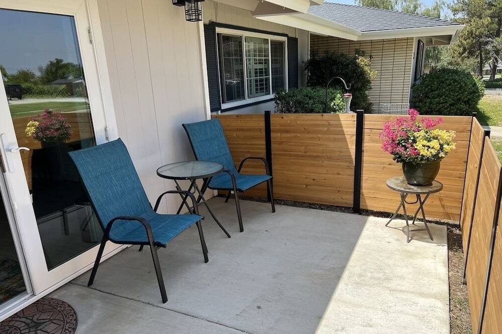 Photo of Patio Balcony in Riverside