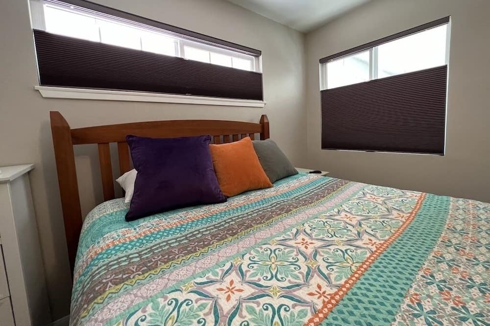 Photo of Bedroom in Riverside