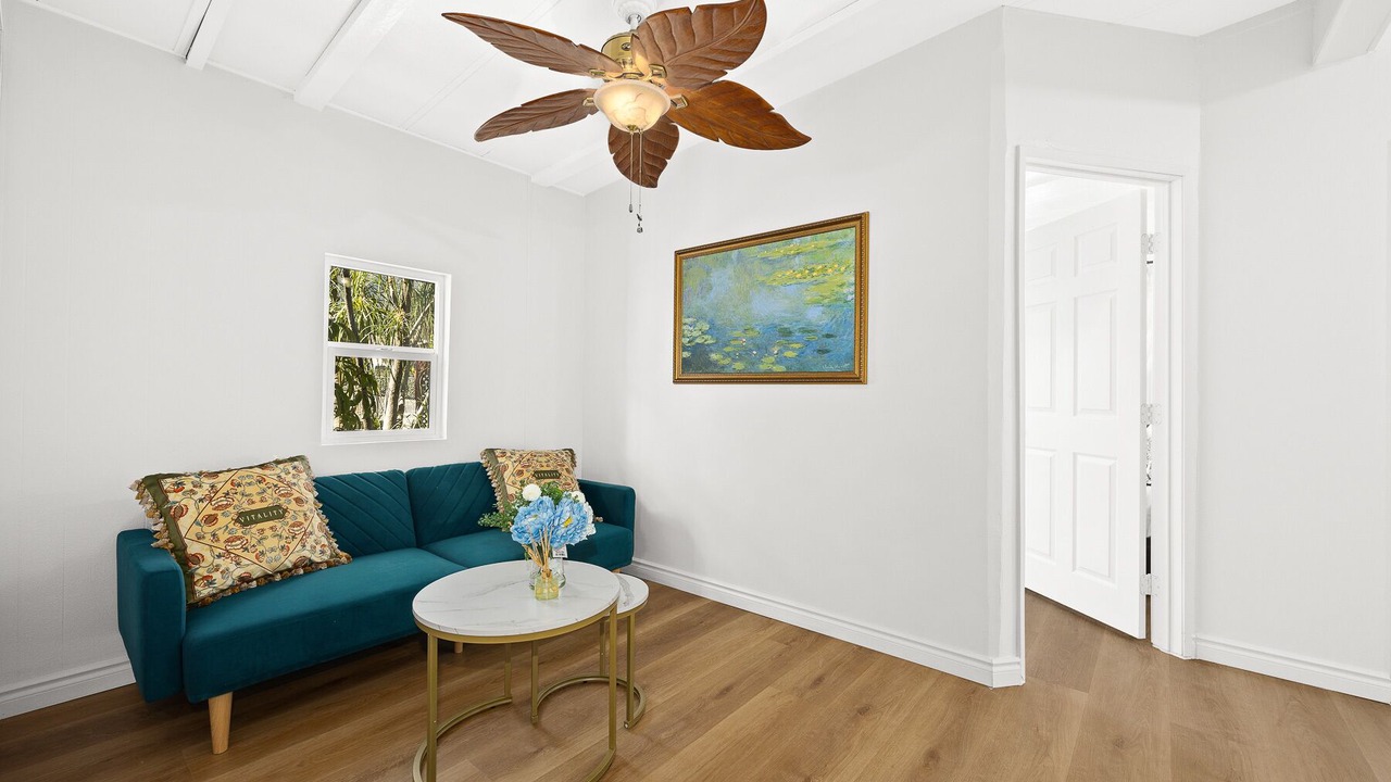 Photo of Livingroom in Lake Elsinore