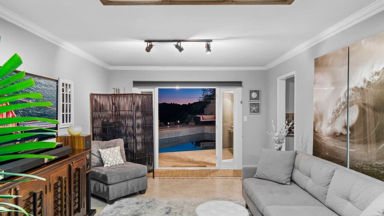 Photo of Livingroom in Topanga