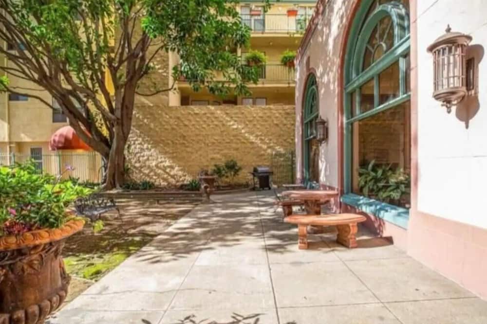 Photo of Outdoor in East Village