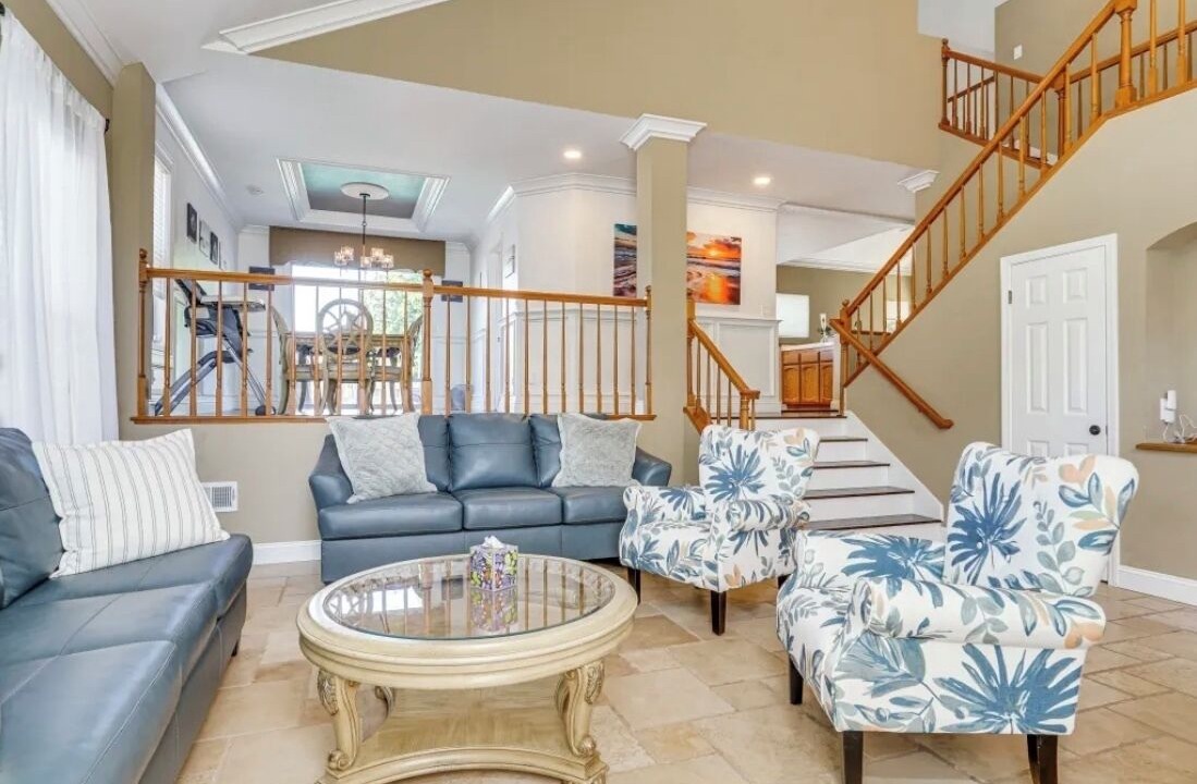 Photo of Livingroom in Tracy