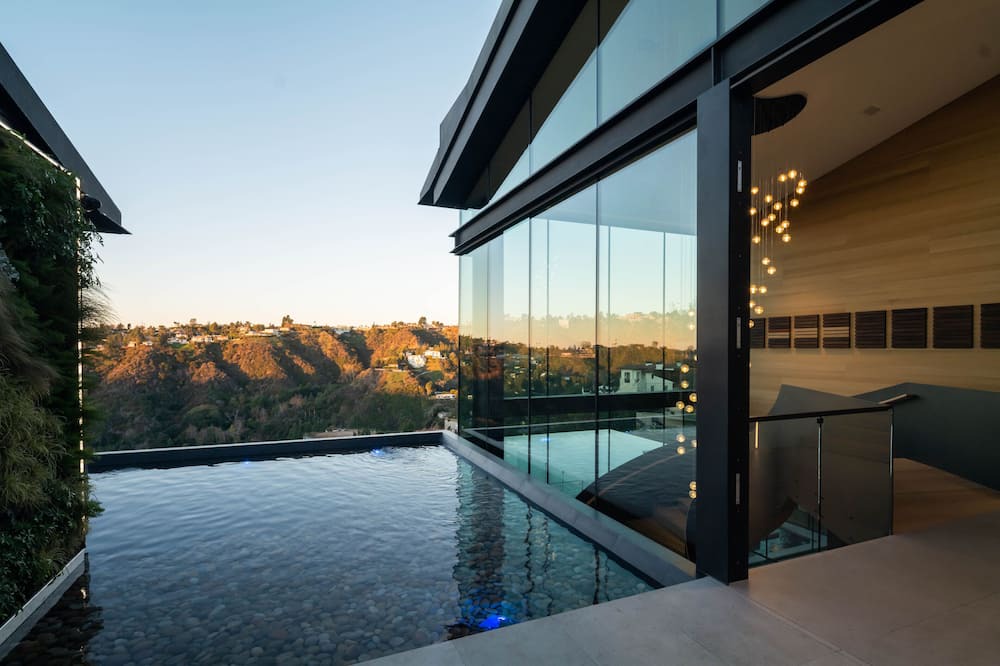 Photo of Outdoor in Beverly Hills