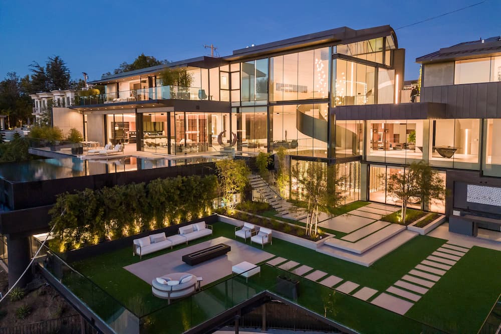 Photo of Outdoor in Beverly Hills
