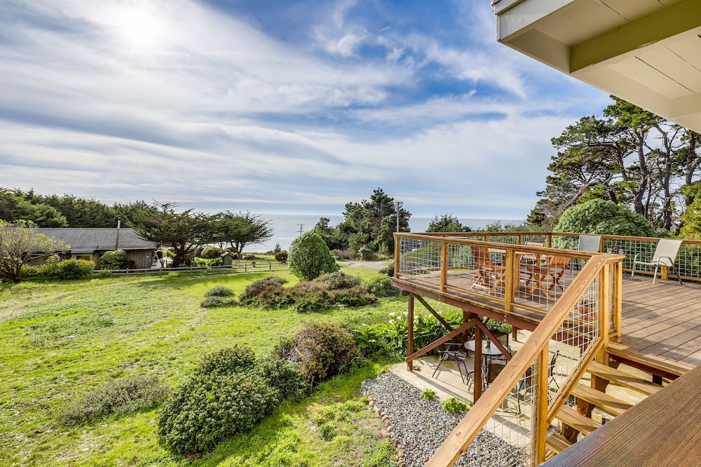Photo of Others in Timber Cove