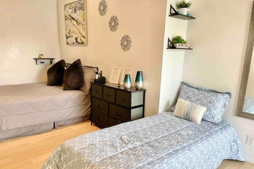 Photo of Bedroom in Norwalk