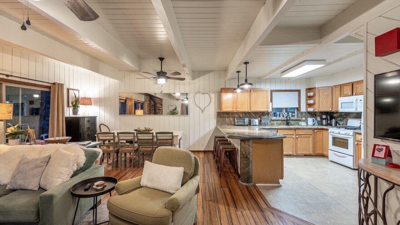 Photo of Kitchen in Pine Mountain Club
