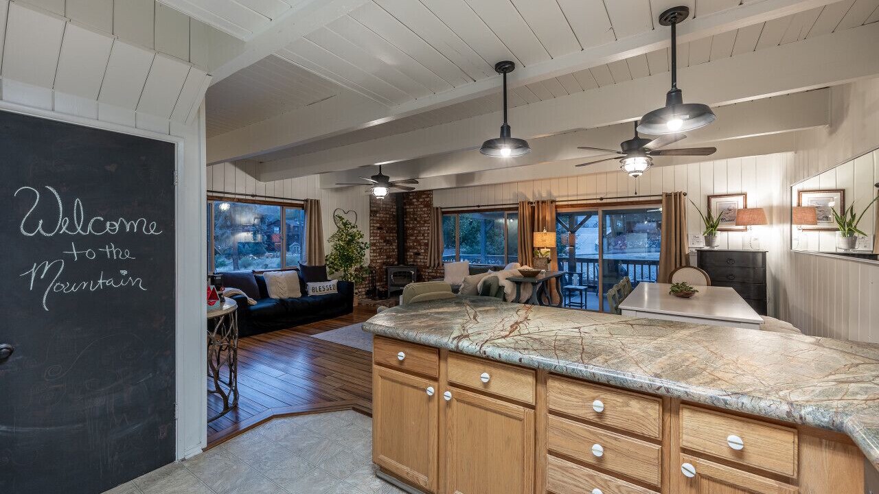 Photo of Kitchen in Pine Mountain Club