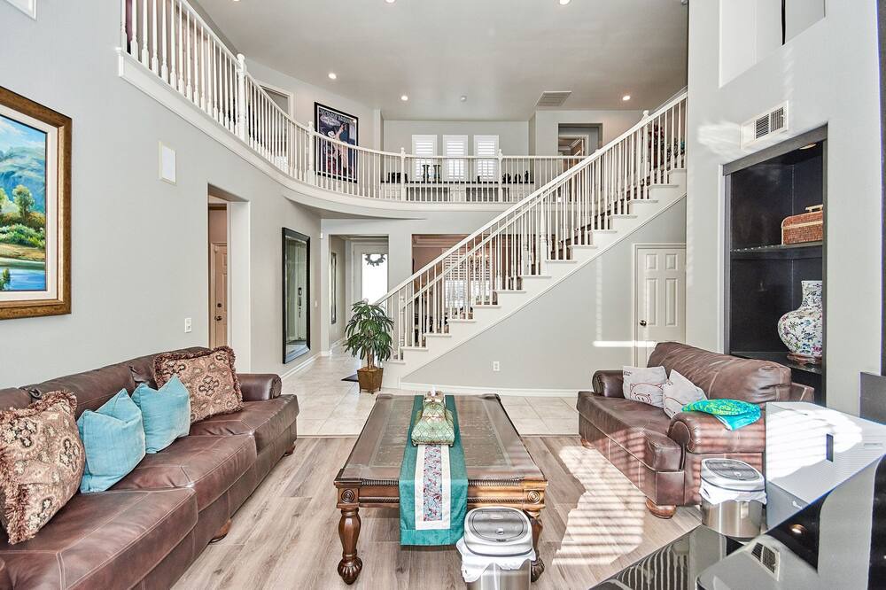 Photo of Livingroom in Bonita