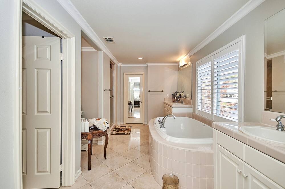 Photo of Bathroom in Bonita