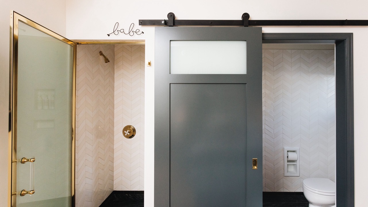 Photo of Bathroom in Hollywood