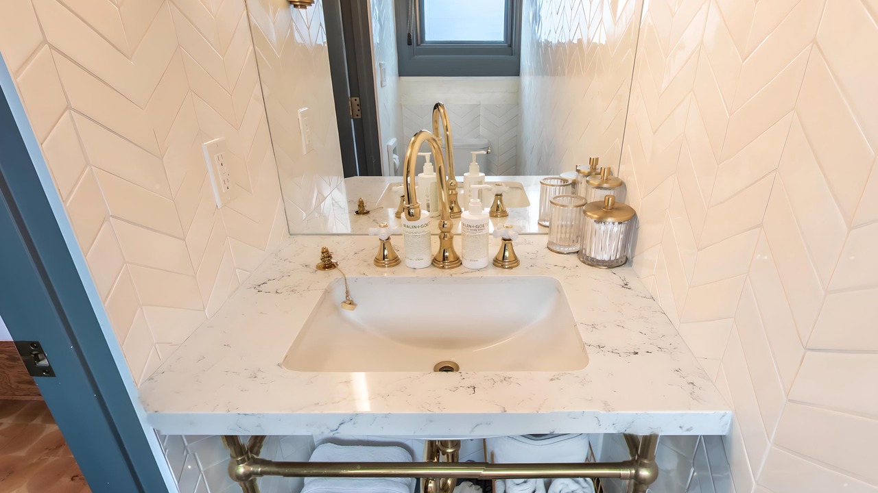 Photo of Bathroom in Hollywood