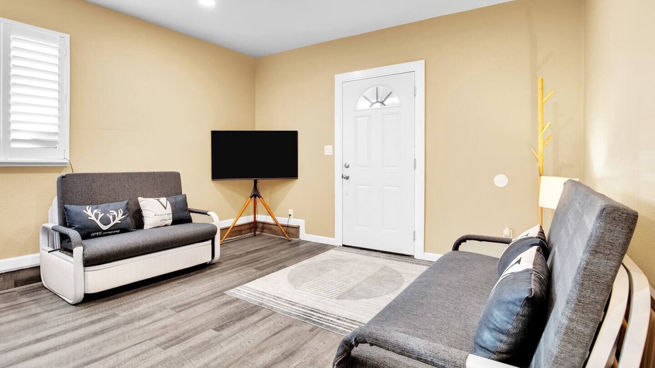 Photo of Livingroom in Santa Clarita