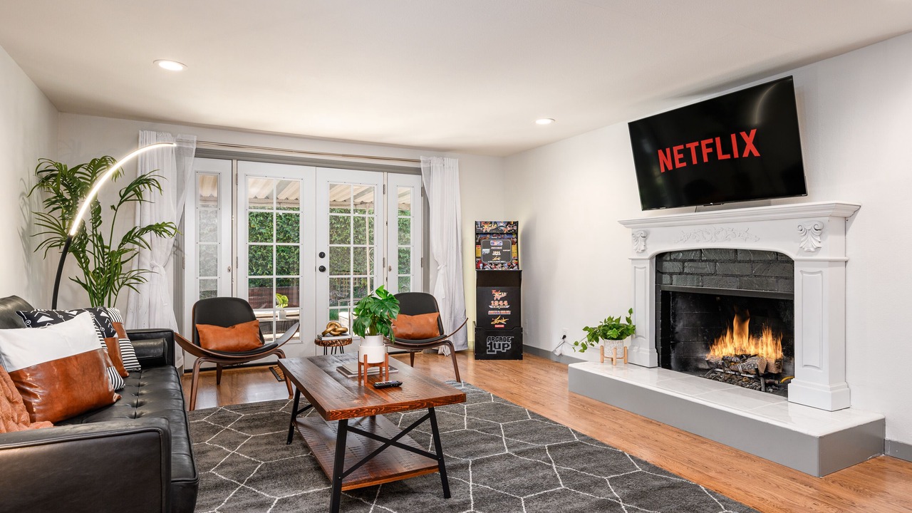 Photo of Livingroom in Fullerton