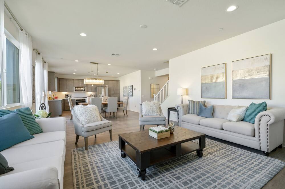 Photo of Livingroom in Moreno Valley