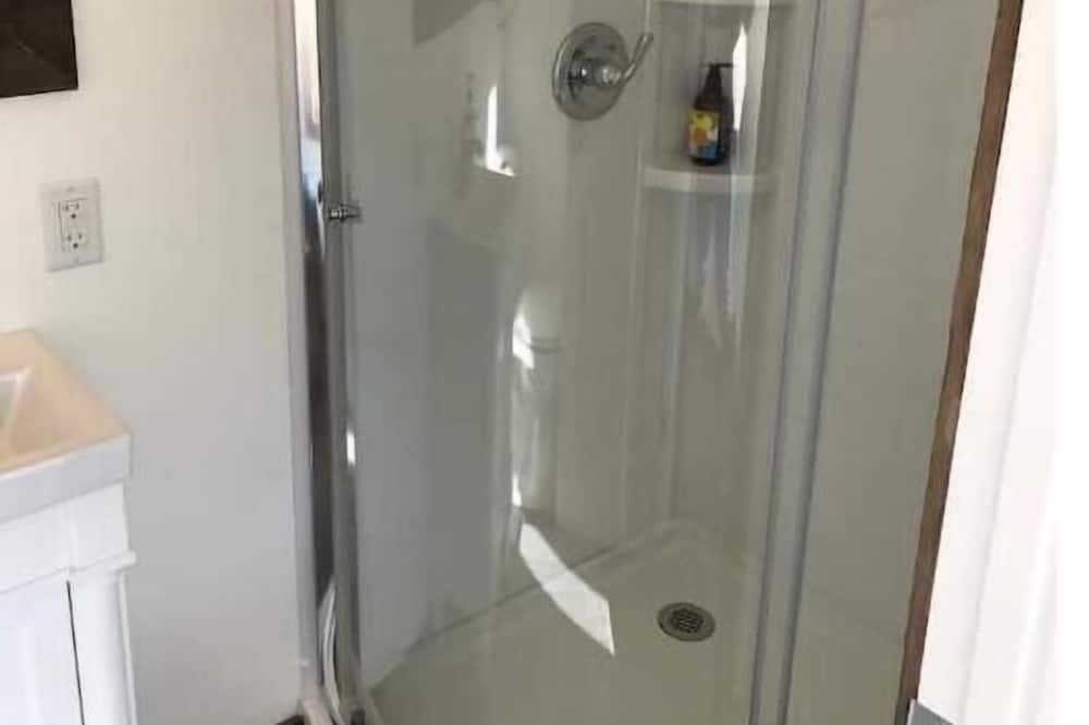 Photo of Bathroom in Banning