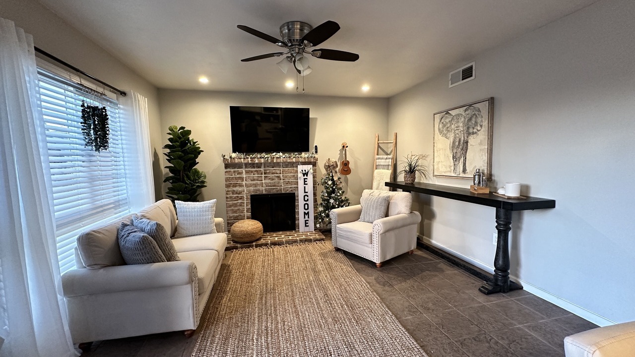 Photo of Livingroom in Santee