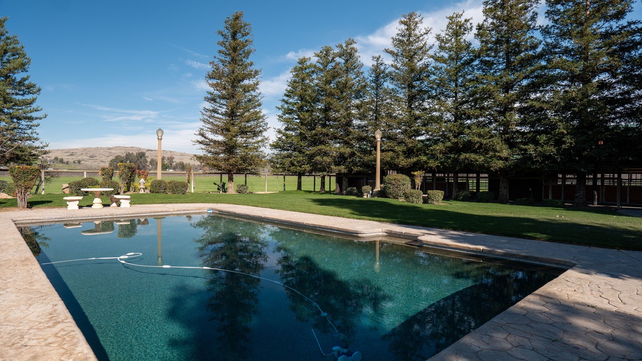 Photo of Outdoor in Sanger