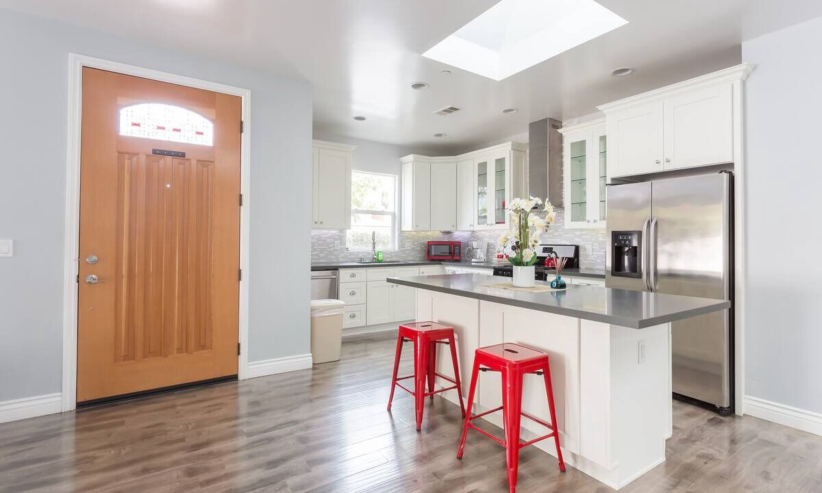 Photo of Kitchen in Lake Balboa