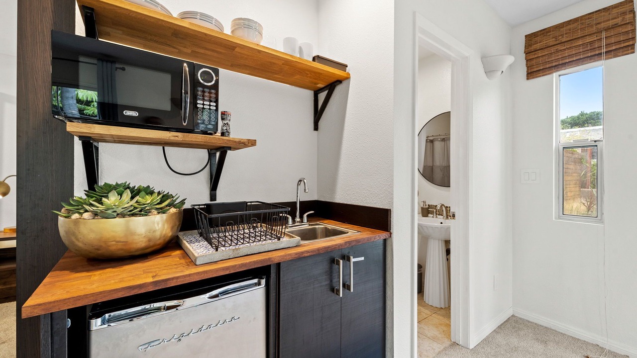 Photo of Kitchen in Cardiff-by-the-Sea